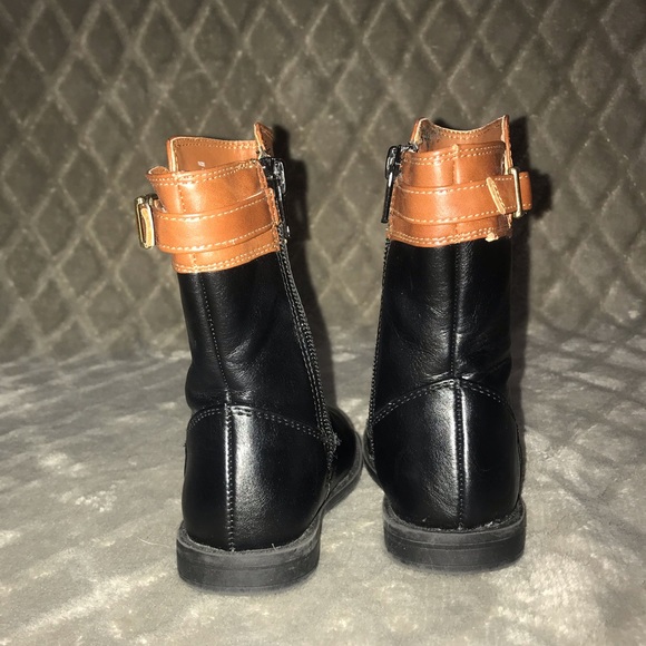 ❤️Children’s Place boots - Picture 4 of 6